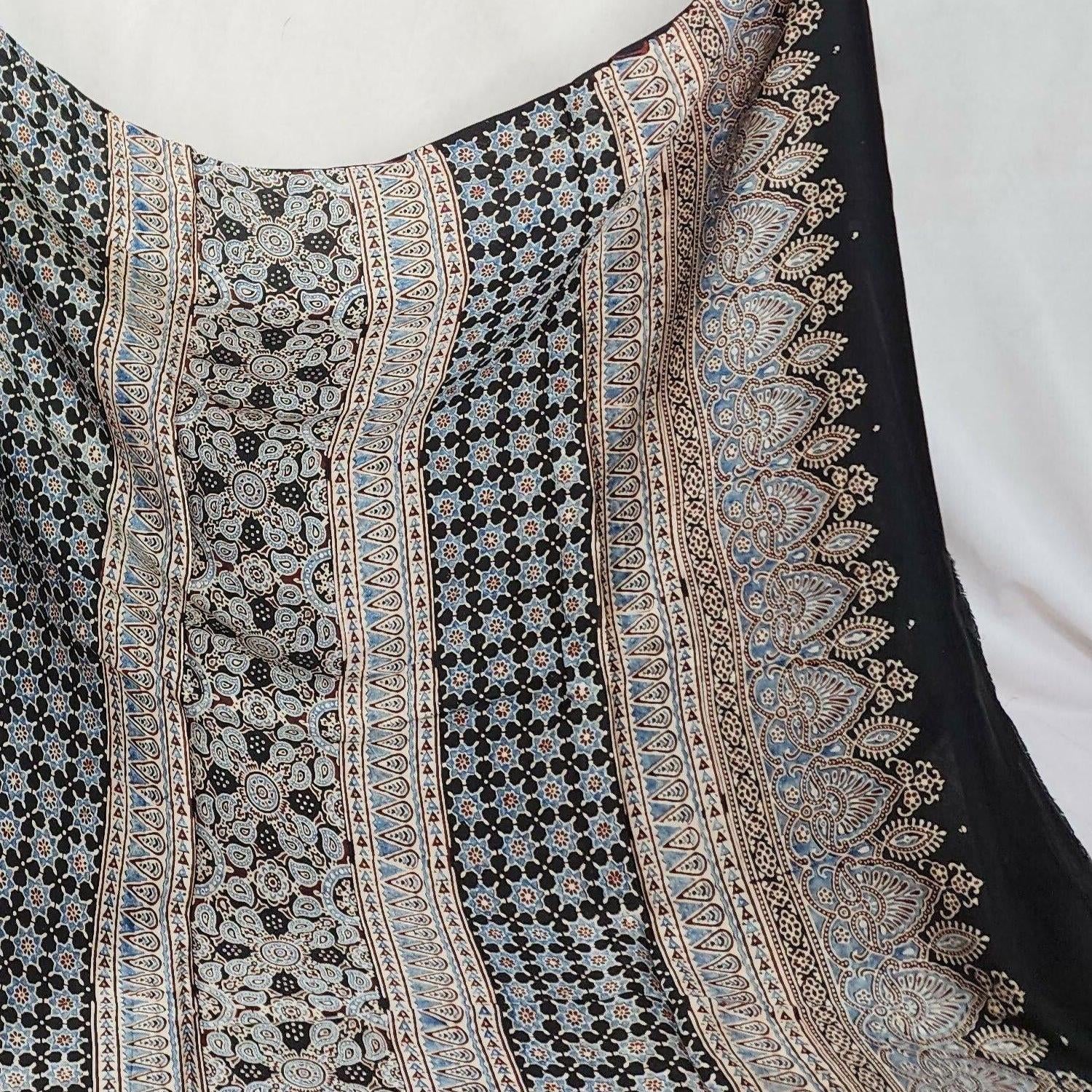 Ajrakh Saree - Saṃhita