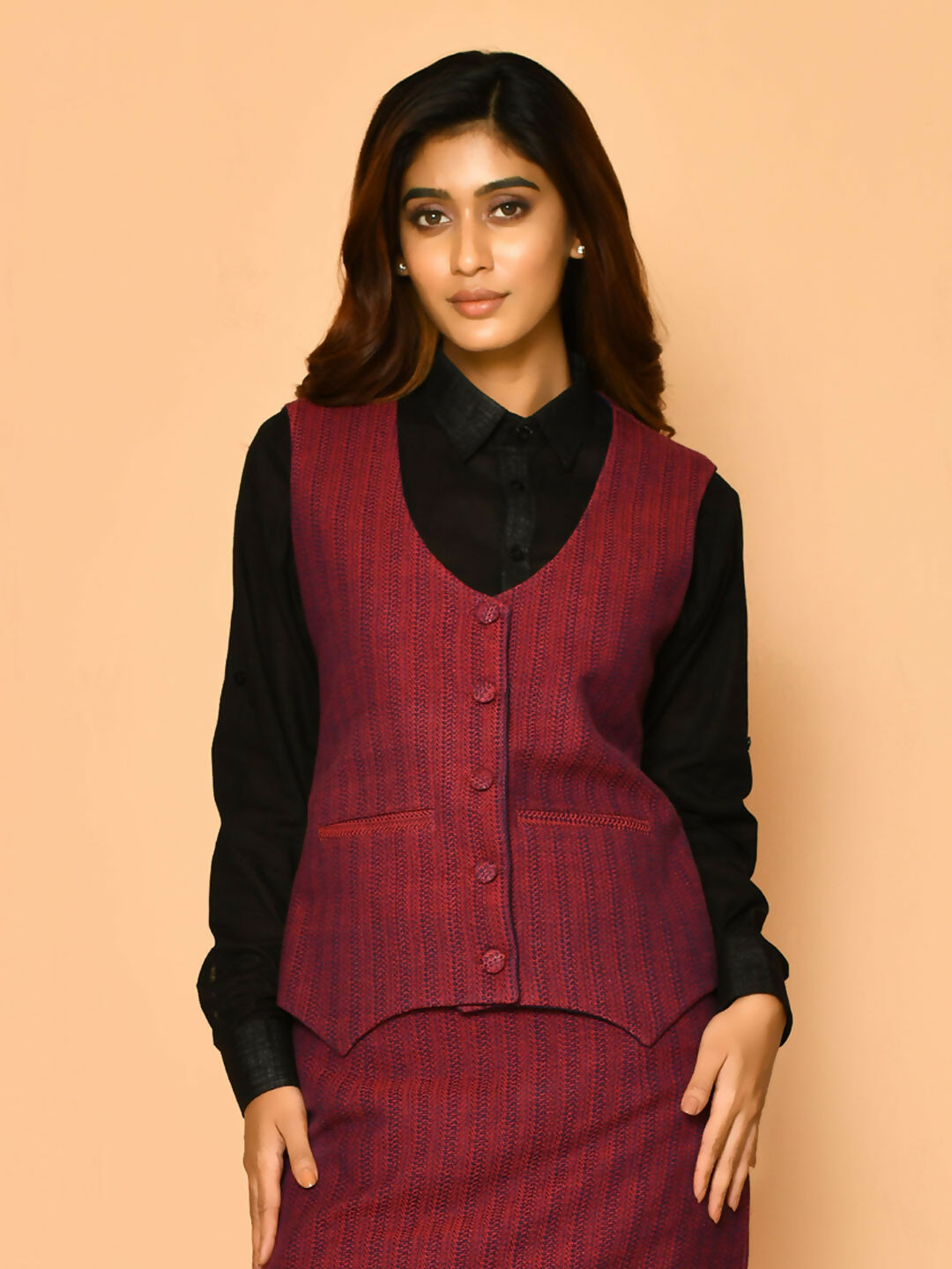 Serena handloom rounded V-neck women's cotton