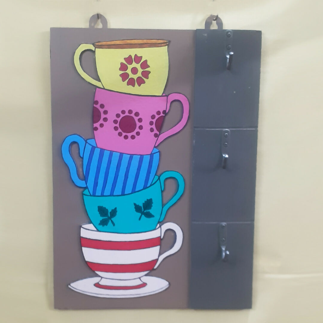 Cup Hanging Three 01