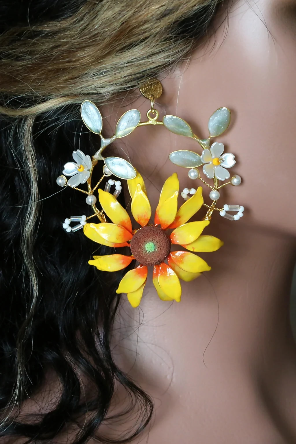Sunflower Serenity Simple – Handmade Resin Sunflower Earrings for Haldi, Mehndi & Bridal Looks