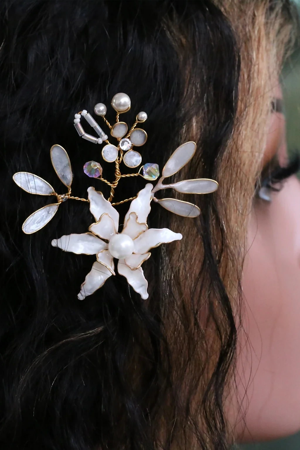 Pearl Shimmer Handmade White Resin Flower Hair Pin