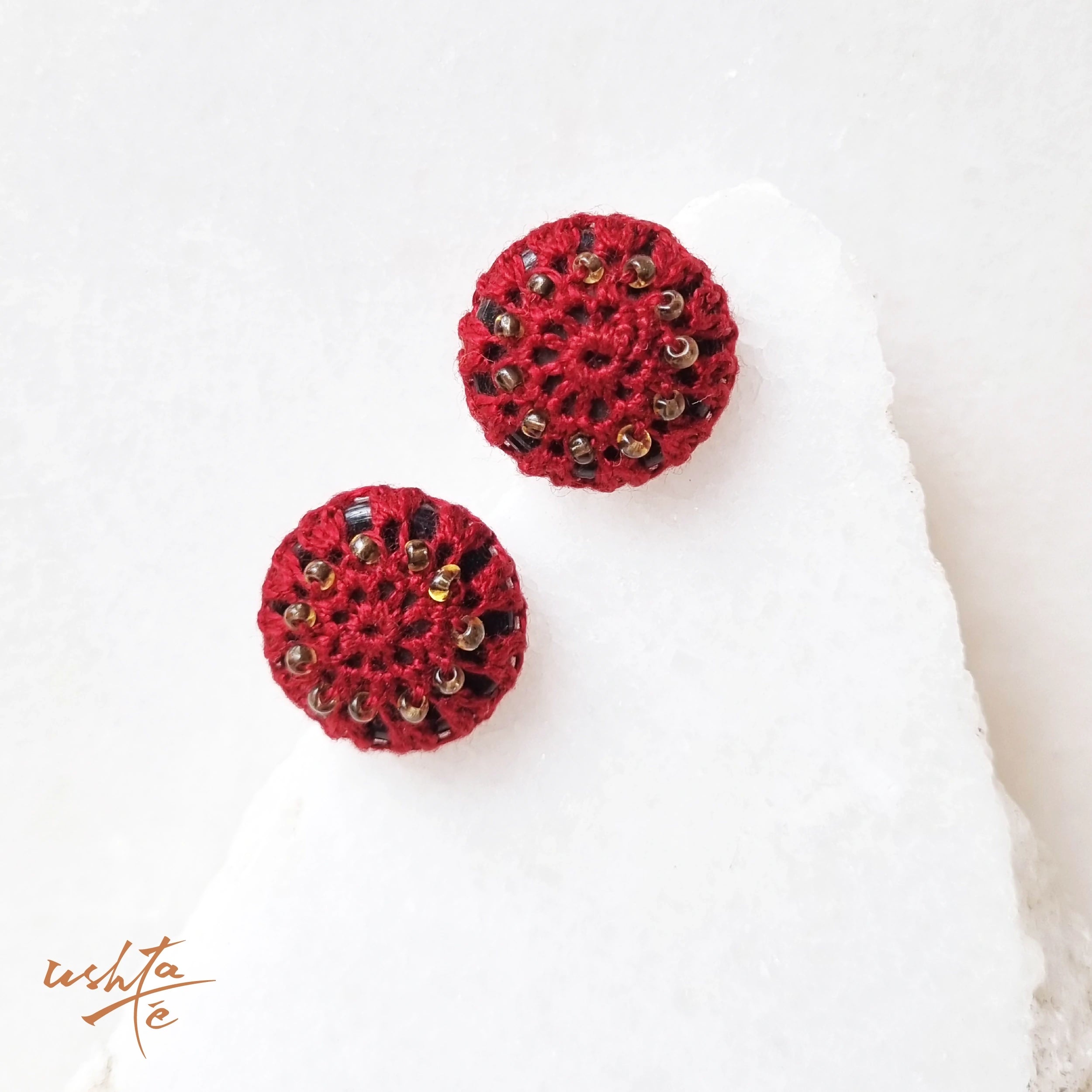 Buttoned-up Berries