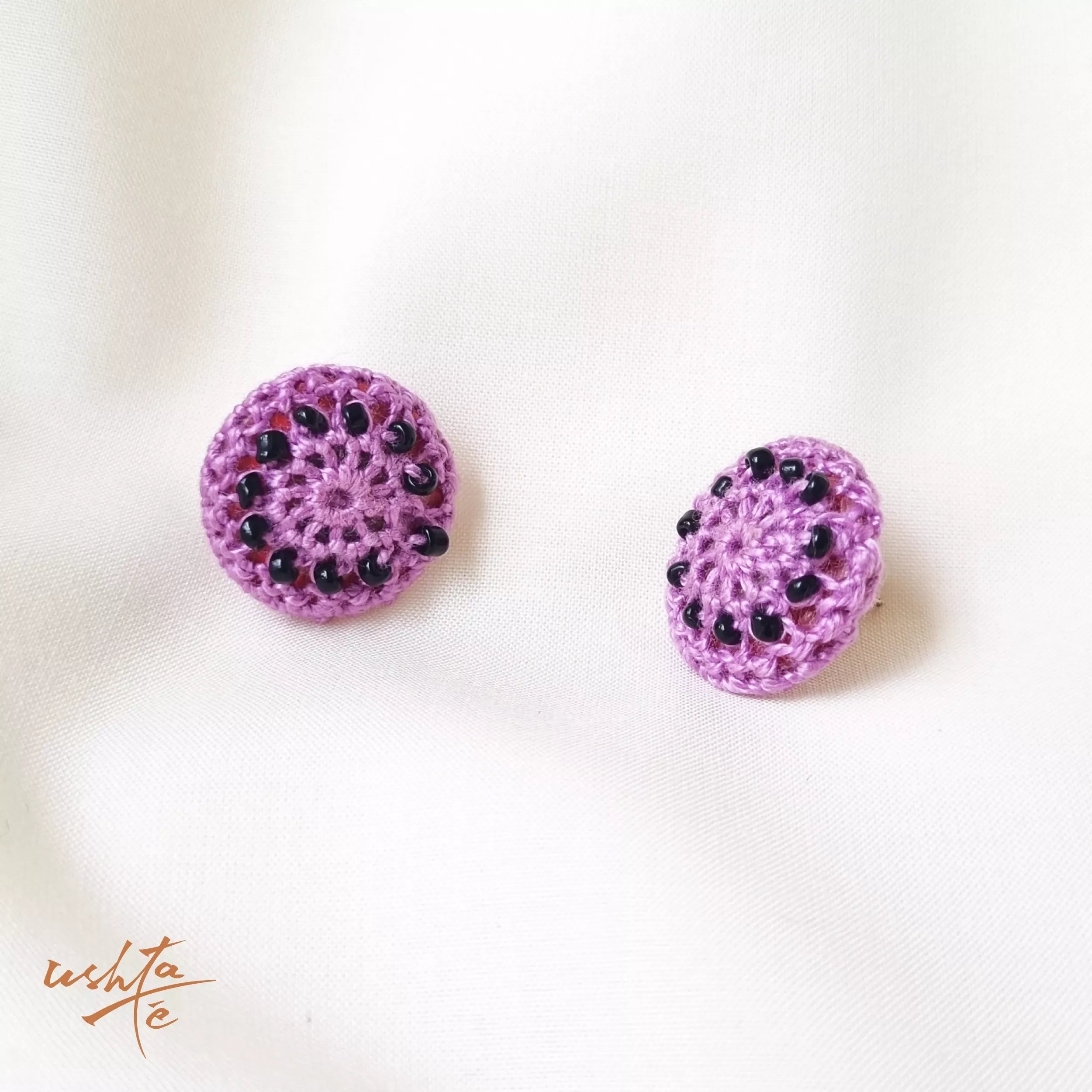 Buttoned-up Grapes