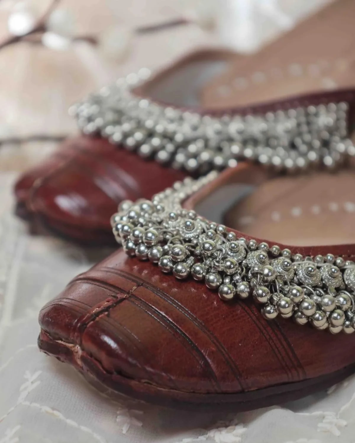 Brown Leather Handicrafted Jutti For Women