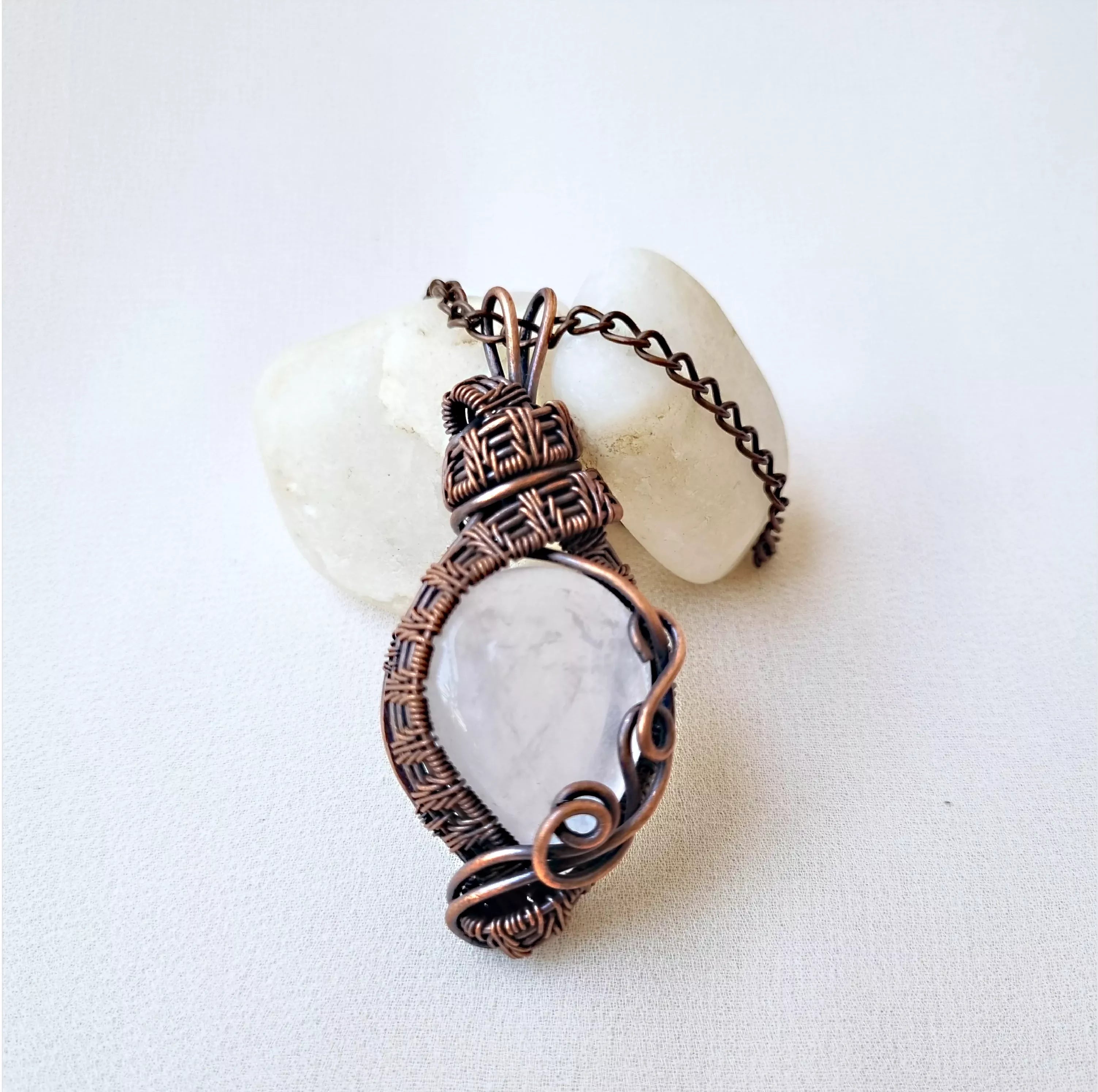 Puraya (Castle) ~ Rose Quartz and Copper necklace