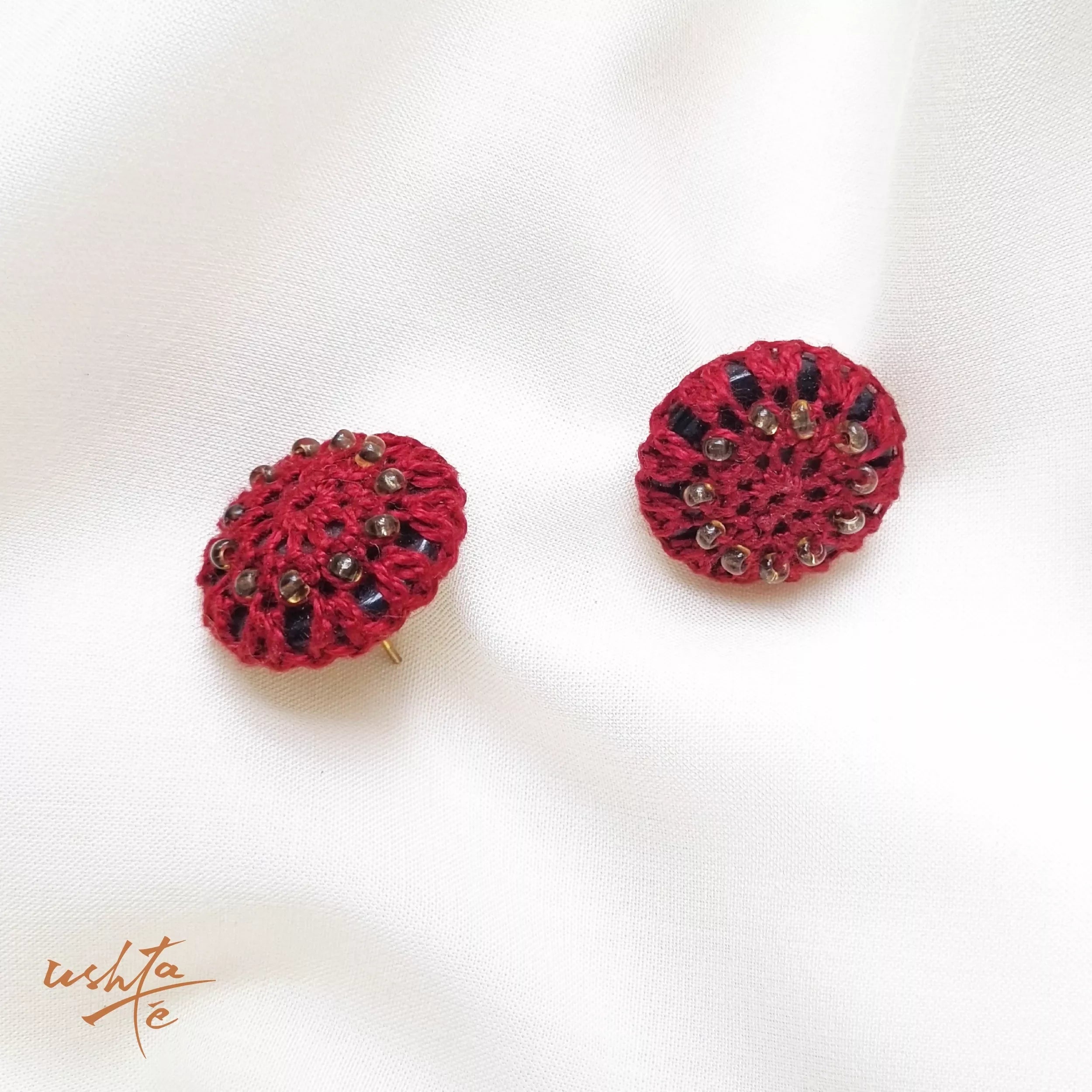 Buttoned-up Berries