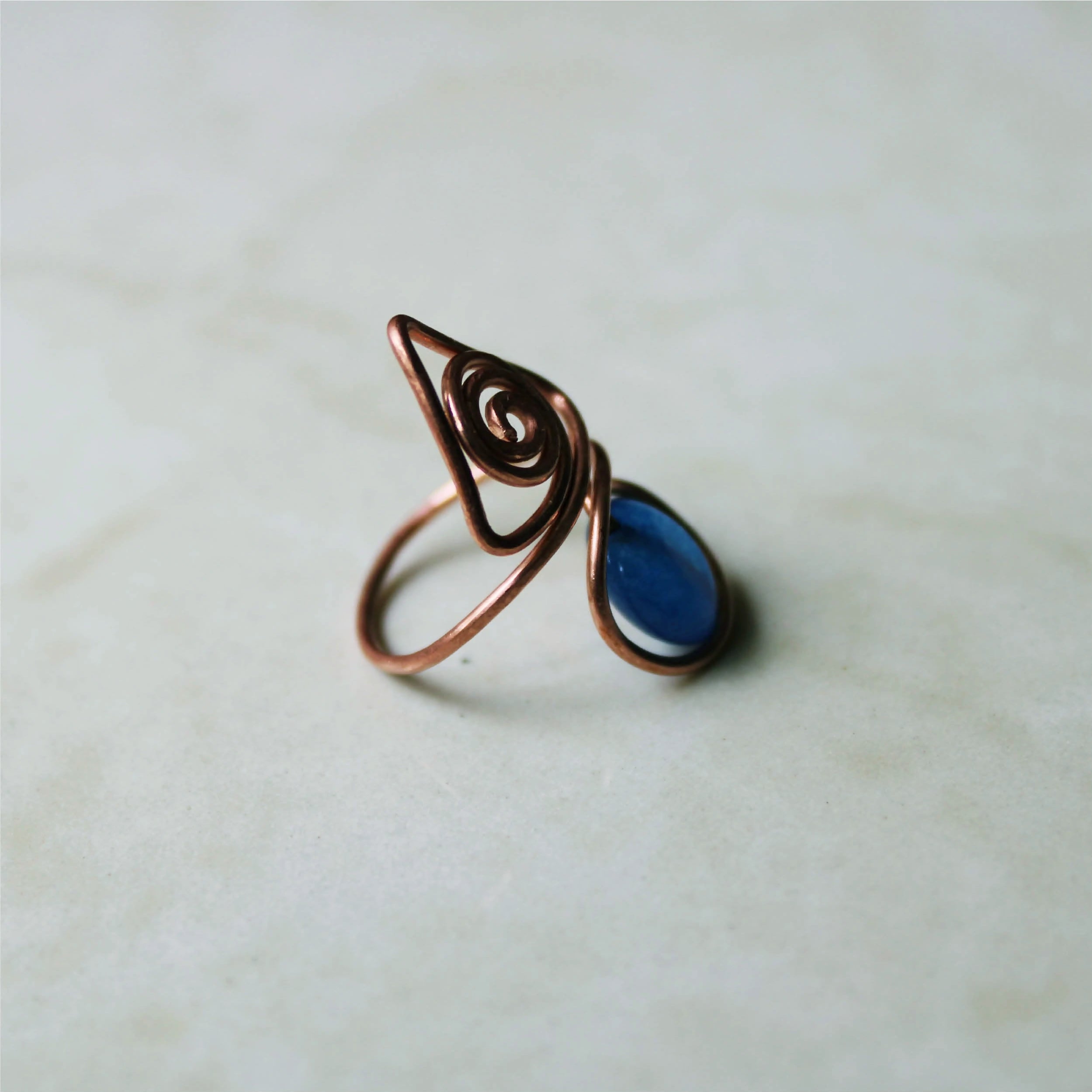 Spirangular