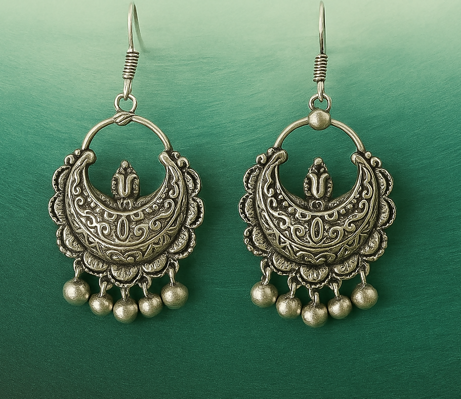 Oxidised dangler with 5 balls 2