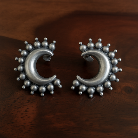 Crescent Earring 3