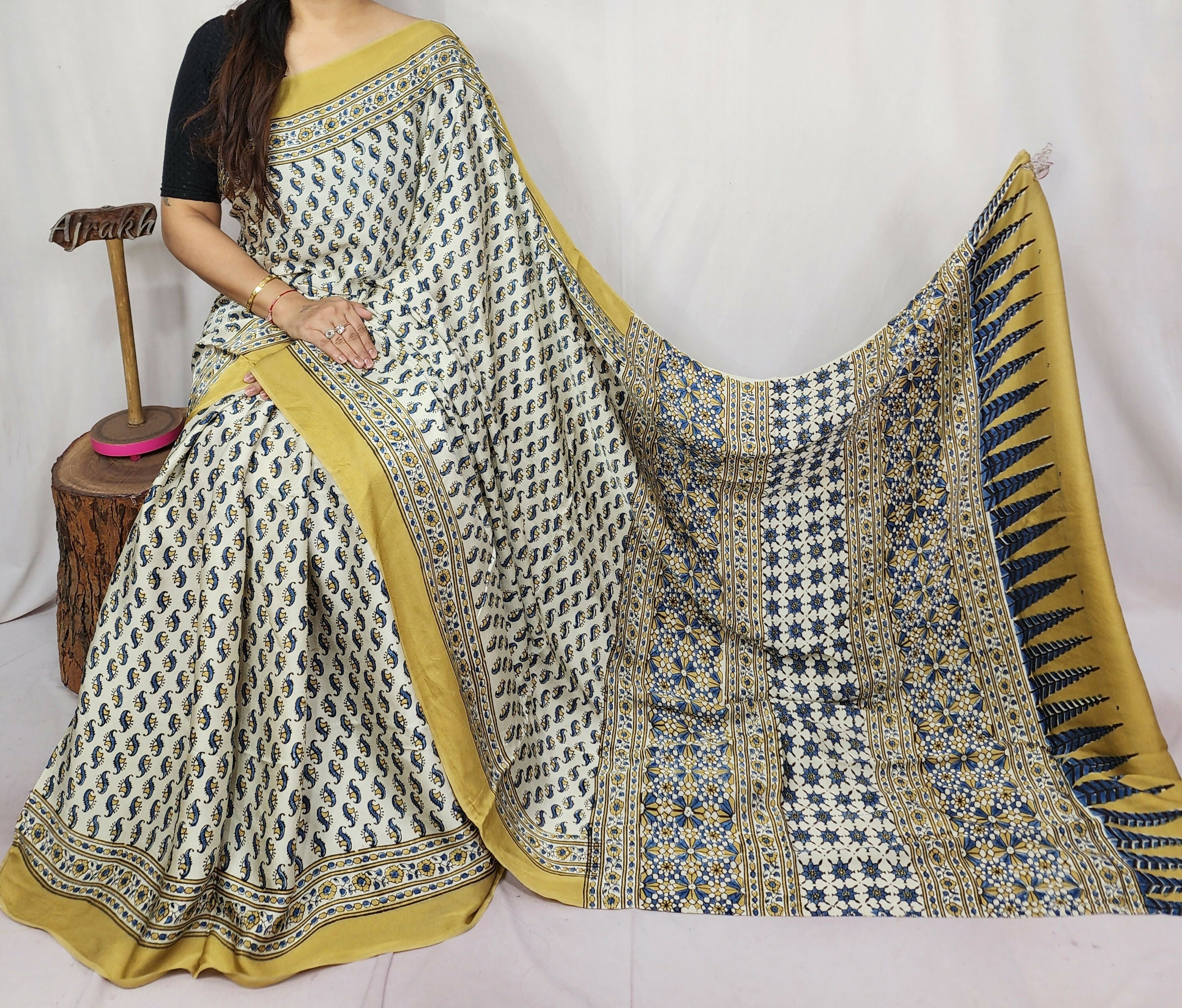 Satrangi Saaz