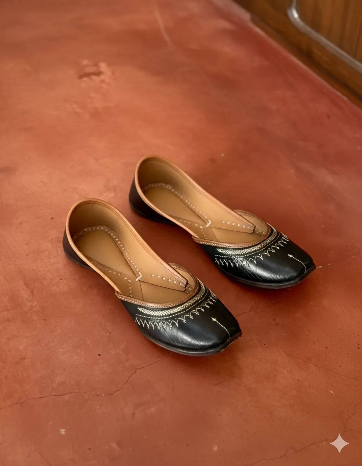 Boho Black Handcrafted Jutii For Women