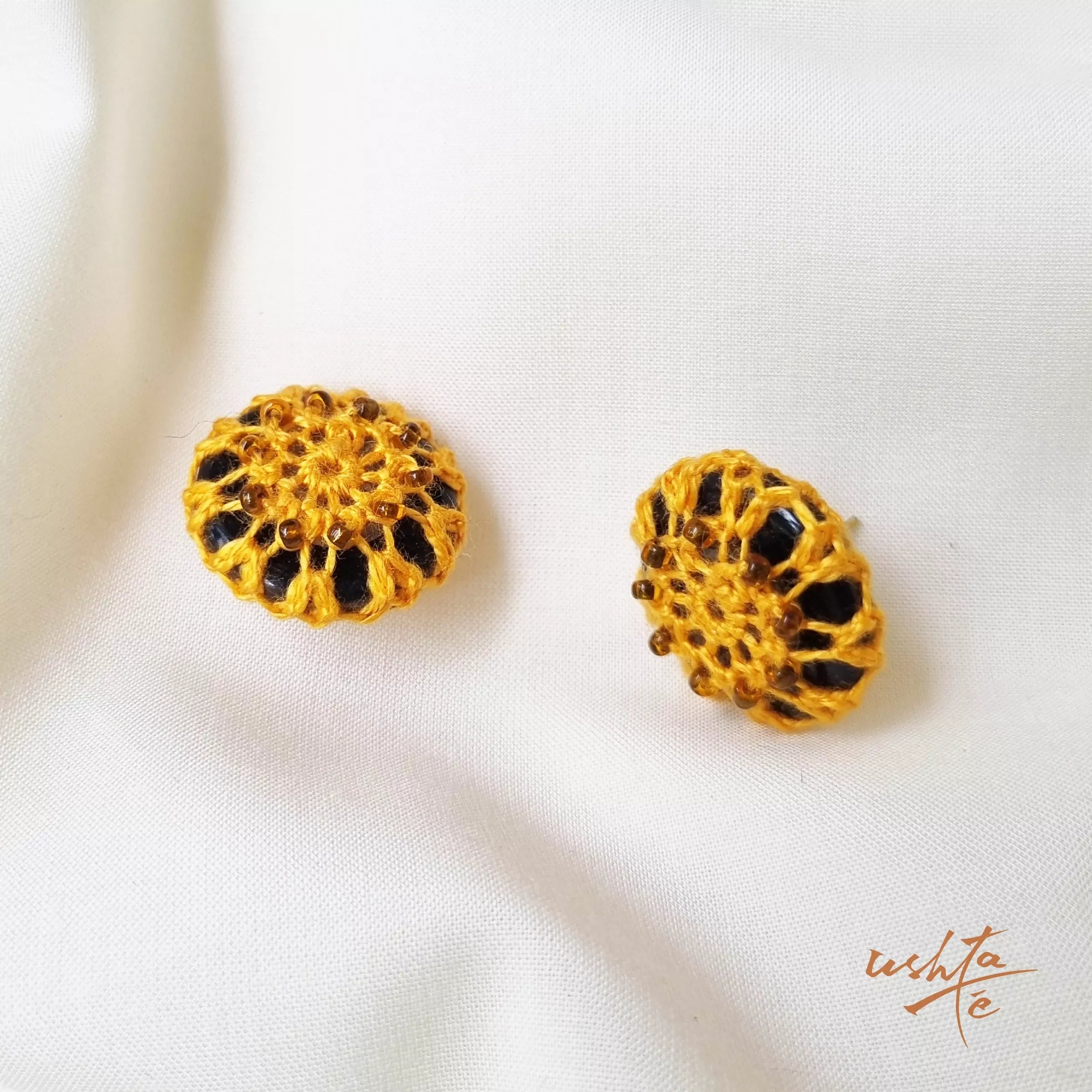 Buttoned-up Sunshine