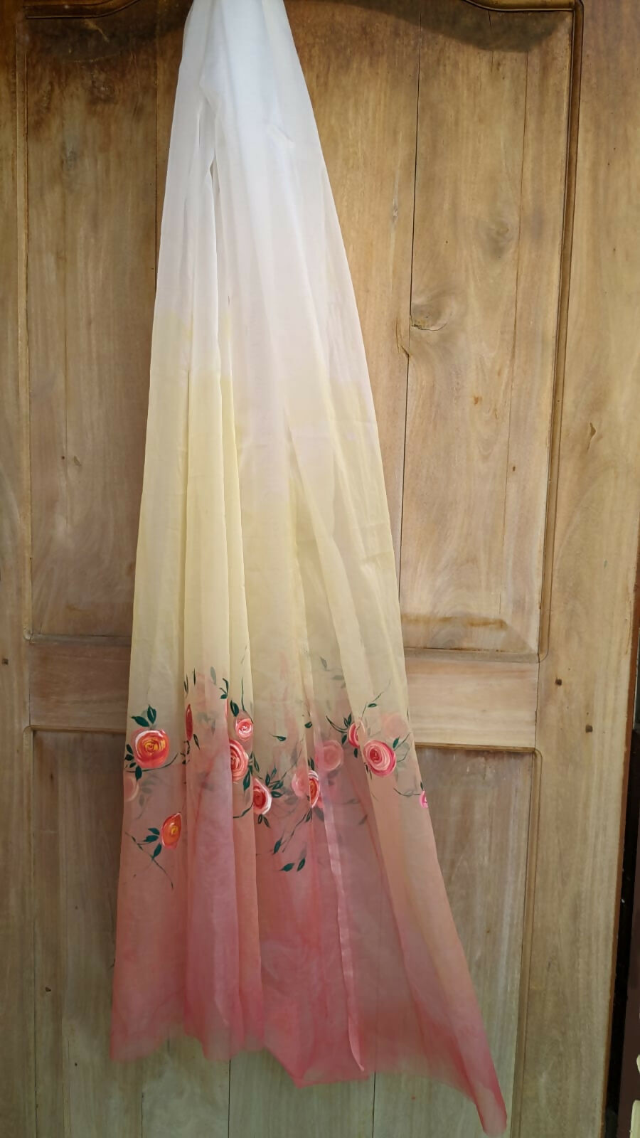 Romantic Gradient Scarf - Grace in Every Fold