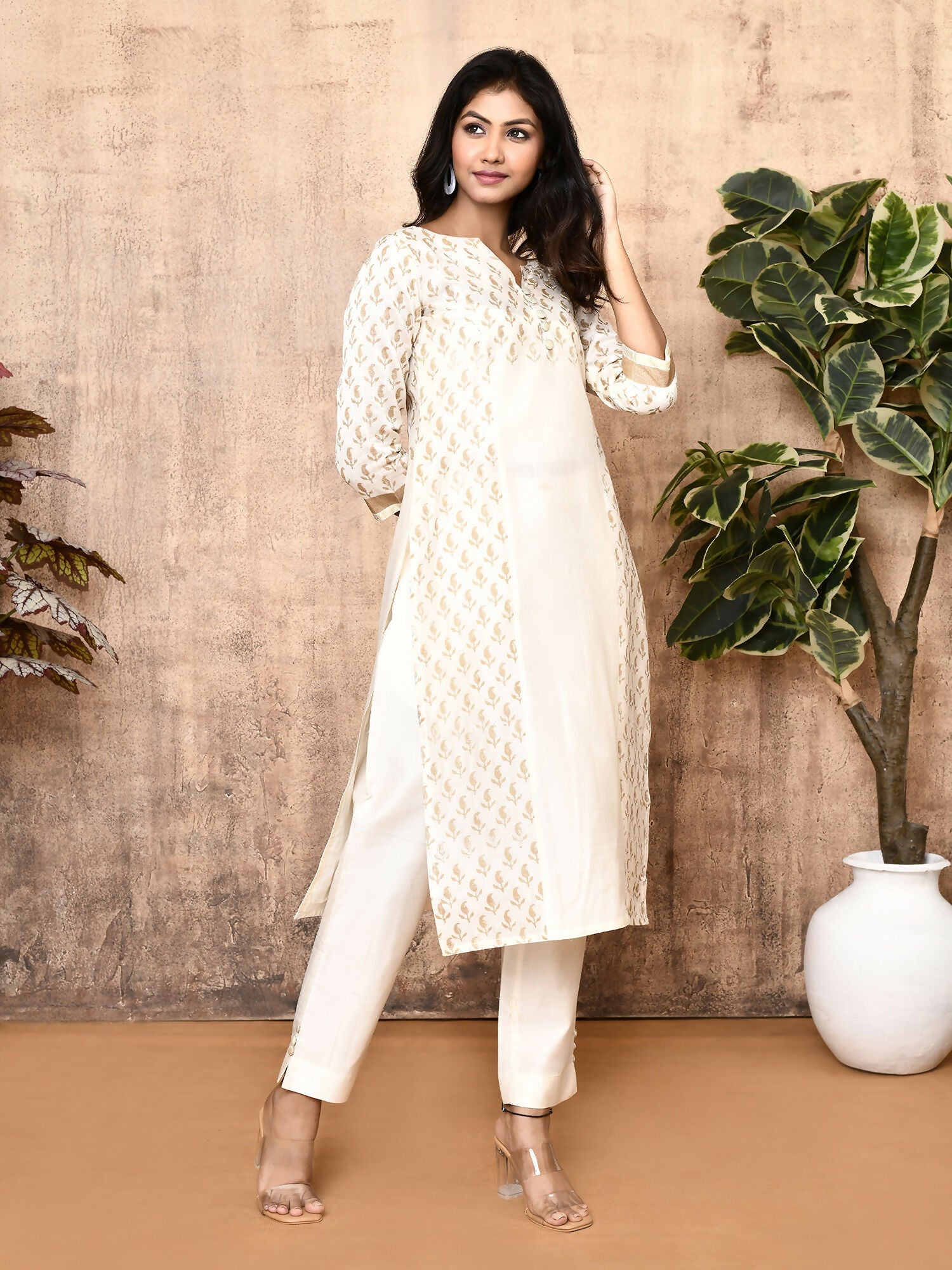 Jenni Off-white Handloom Maheshweri Silk Kurta Set