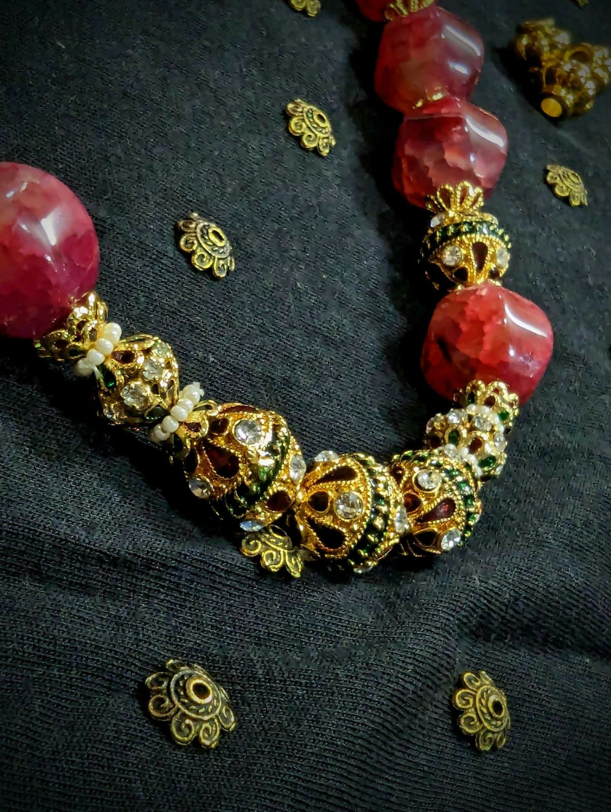 Gradient Rani Pink Jadeite Beads Necklace