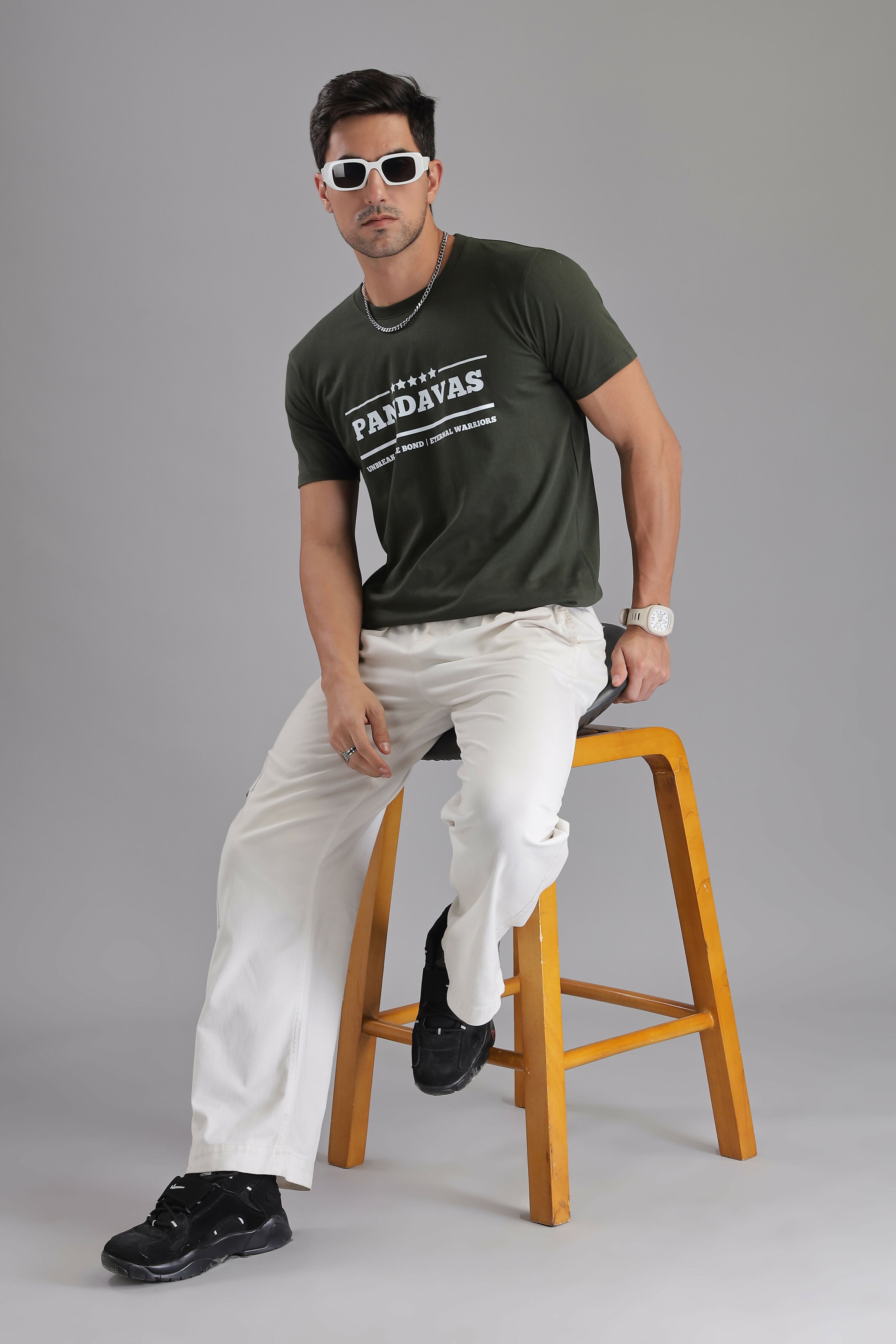 Pandavas T-Shirt – The Brotherhood of Strength and Honor