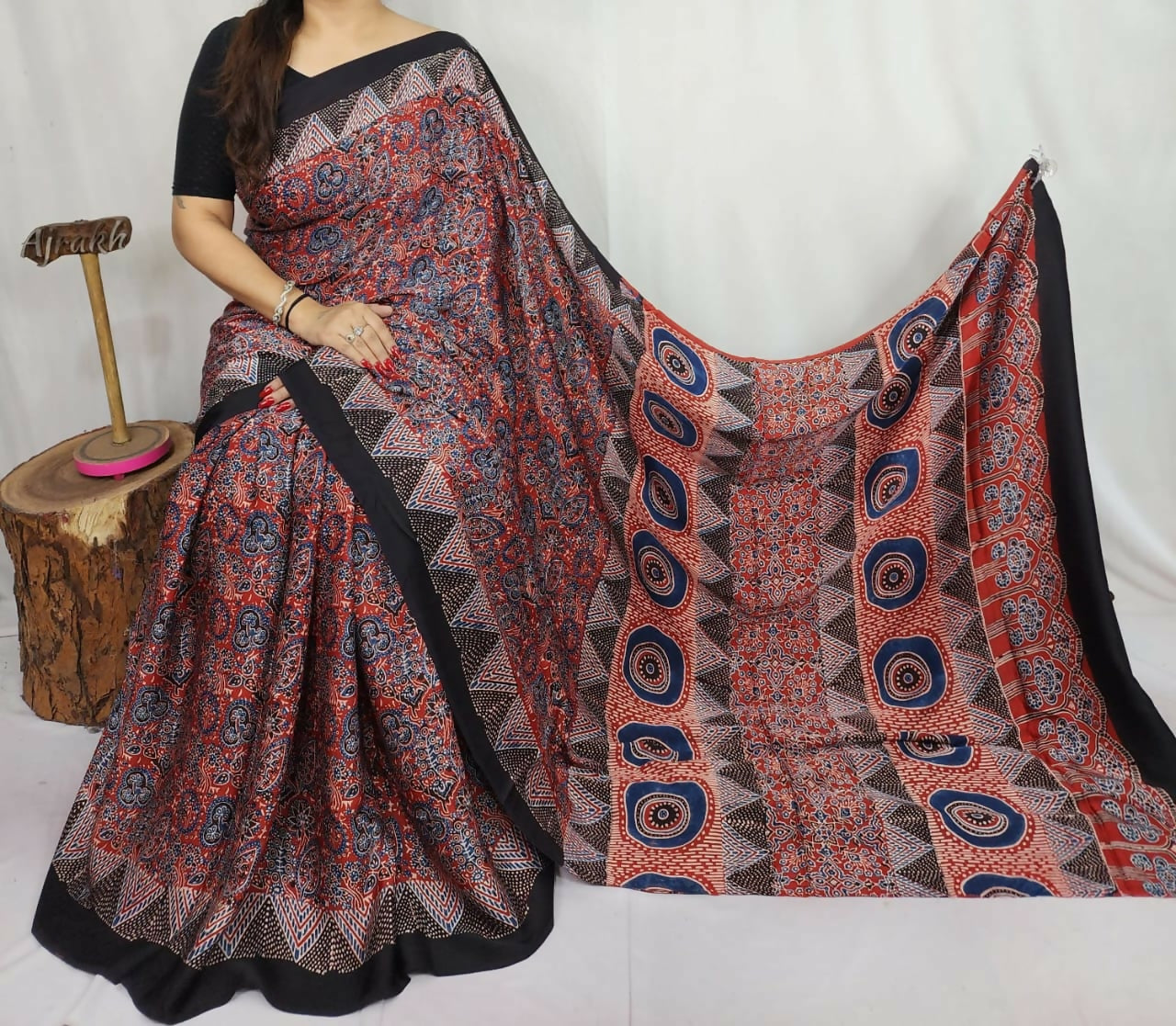 Ajrak Essence